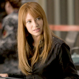 Fringe, Anna Torv Fringe, Anna Torv